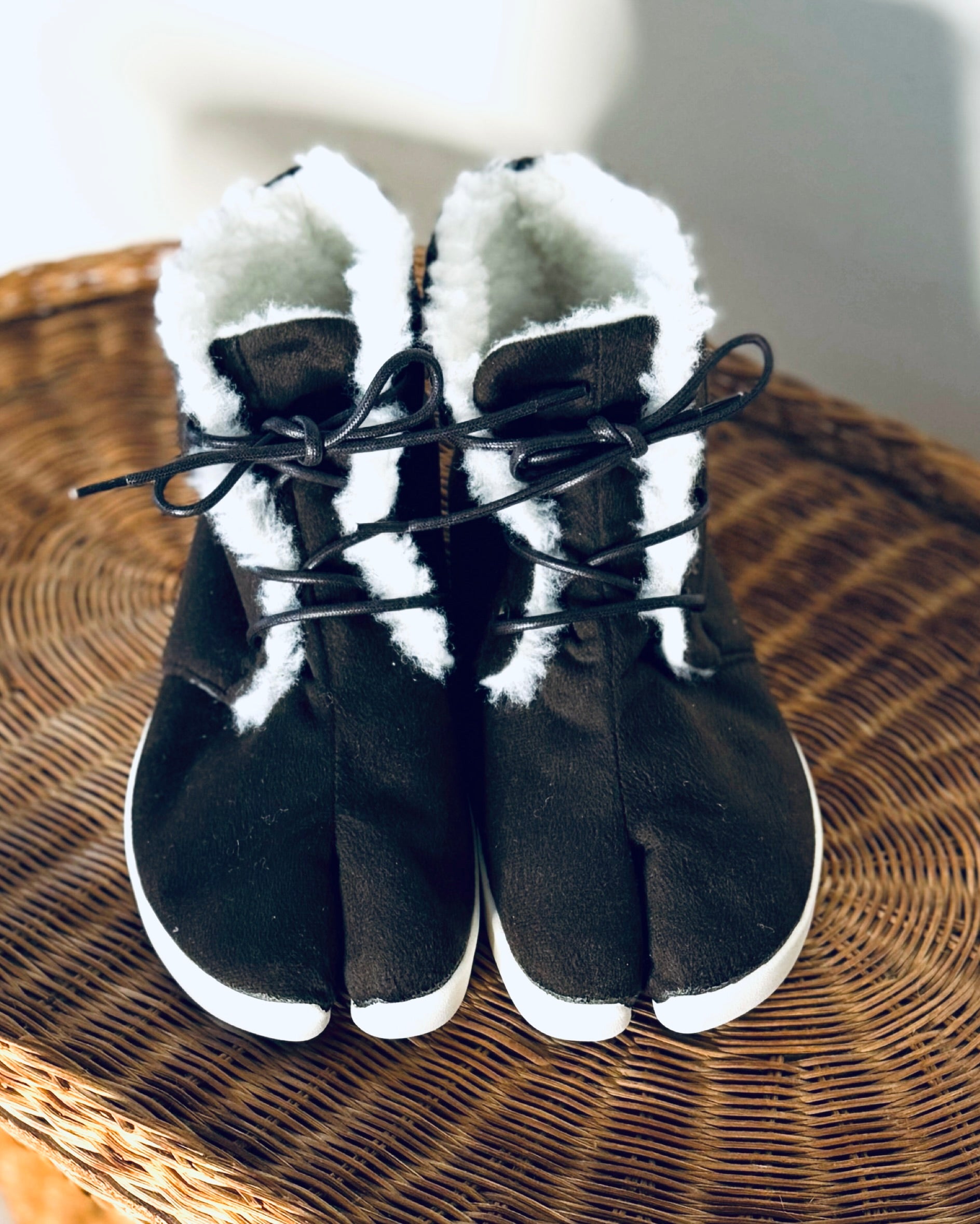Authentic Japanese Winter Tabi Boots - dark brown